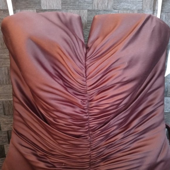 Size 10 formal dress - Picture 2 of 3